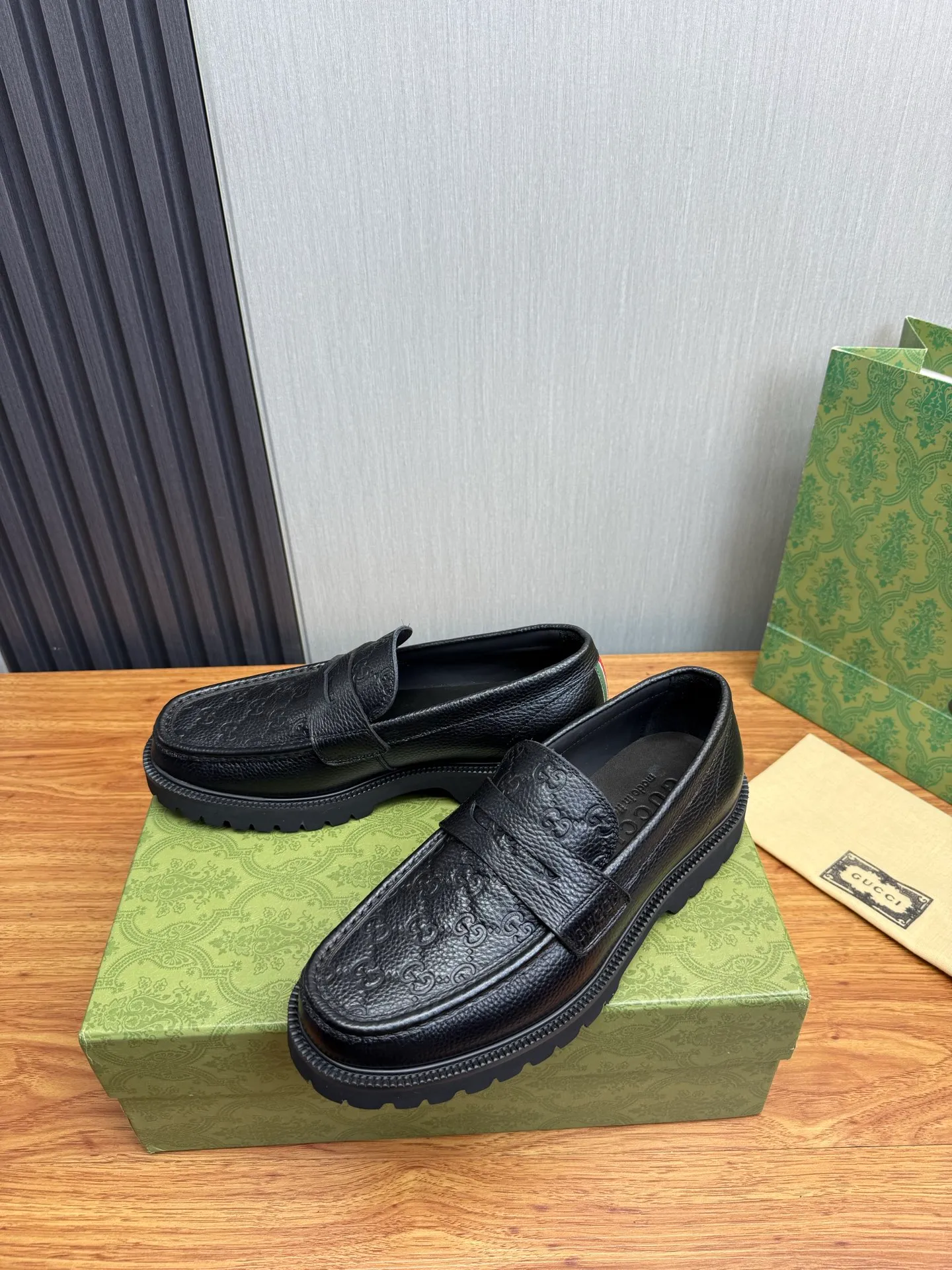 Factory price 580💰 GUCCI. Gucci men's business casual leather shoes, luxurious and noble👞All imported original brand leather materials, just to create a more comfortable wearing experience, upper: original cowhide. Frosted cowhide➕Imported full cowhide, original outsole✔️16-45 (45 non-refundable)